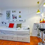 Cozy In Alfama * Lizbona